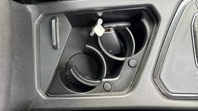 Volkswagen Tiguan 2.0 TDI Active 5dr Diesel Estate